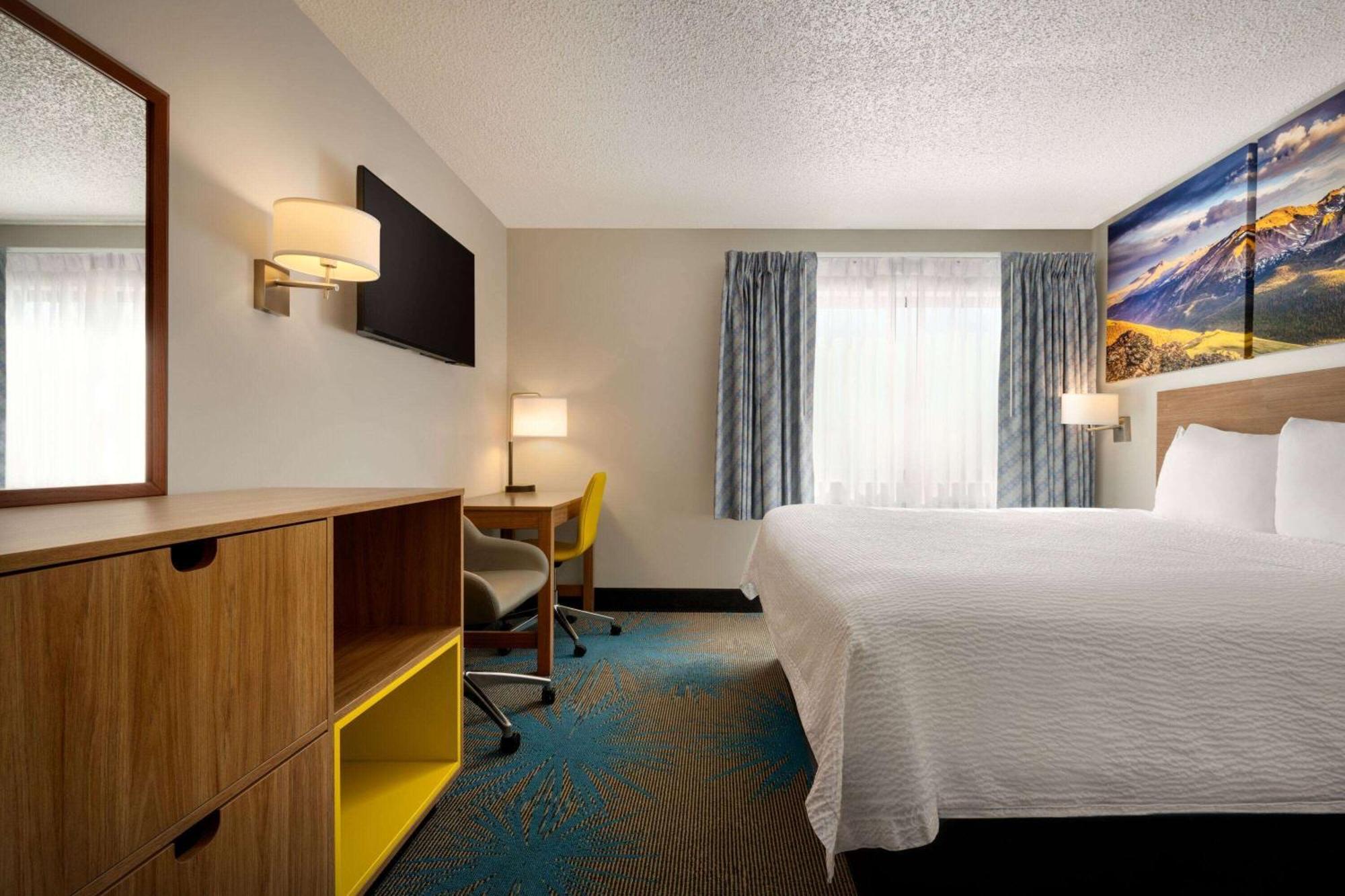 Days Inn By Wyndham Carbondale Exterior photo